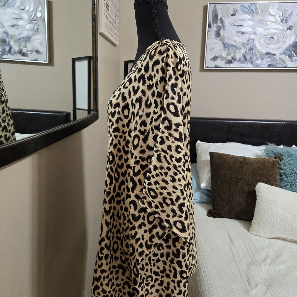 JODIFL Tan and Cream Oversized Leopard Print Tunic. NWOT. Never Worn! - Picture 2 of 6